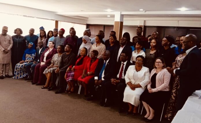 C2DDB9AF-65C5-452B-9882-9D3FD994981B