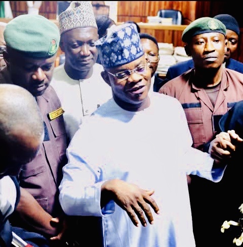 2FD35A98-2404-4DCD-876E-0515D3260929