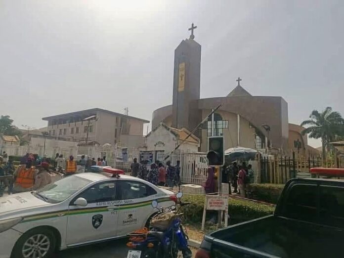 979F9D0A-F3C3-4FB3-9A56-A3EADEF710C3